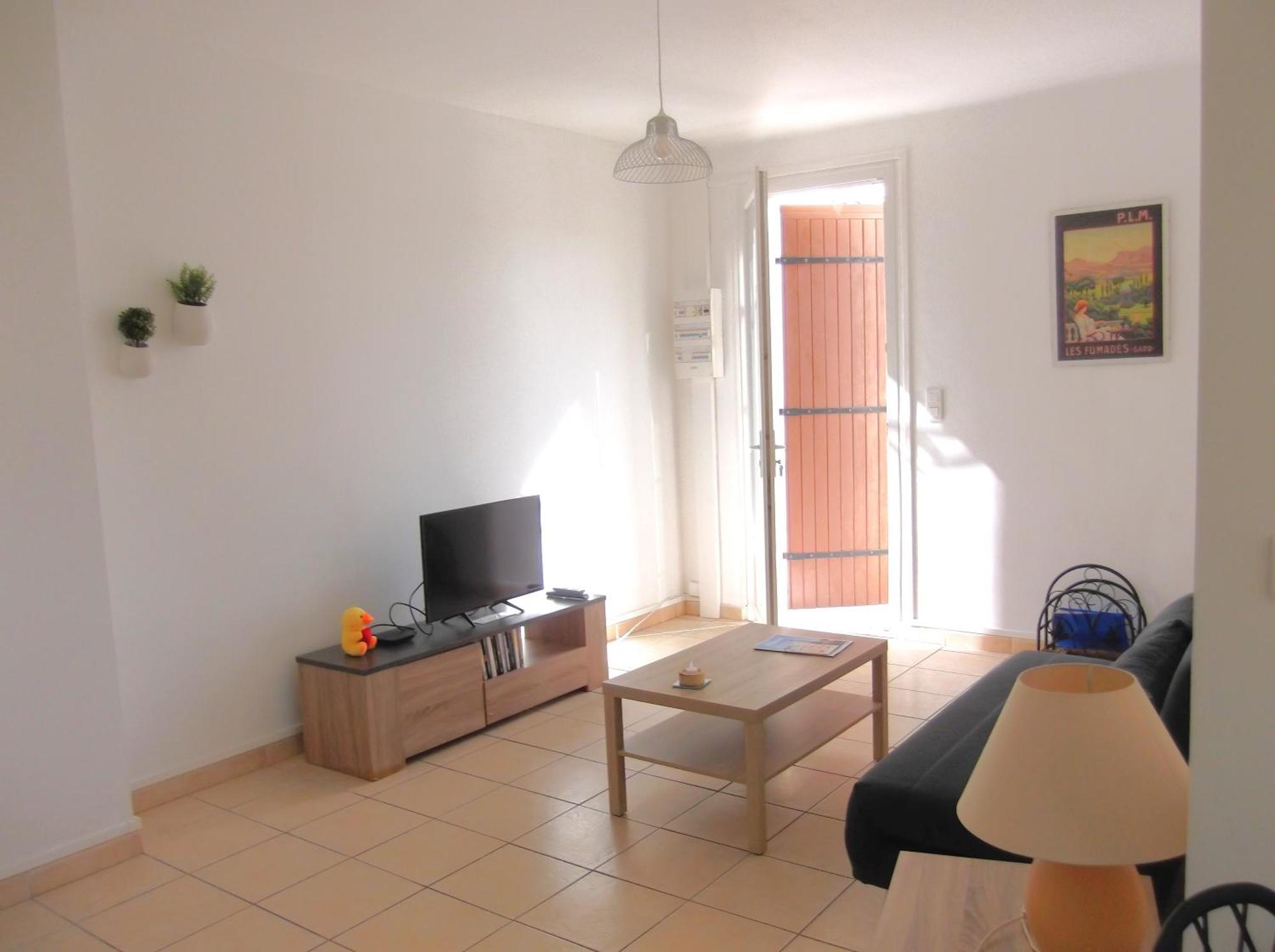 Apartment P2 4 Prs, 200 M Et Cv Le Grau-du-Roi